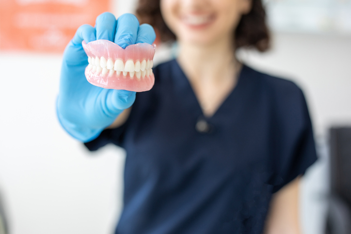 Dentist dentures in Louisville KY